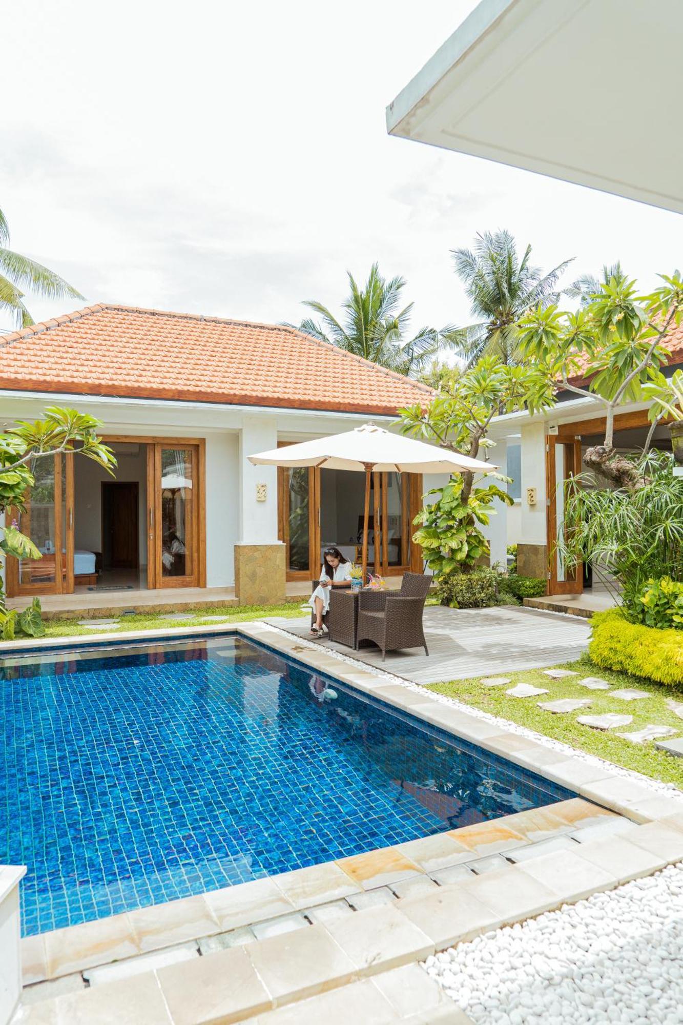 Nugraha Lovina Private Pool Villa